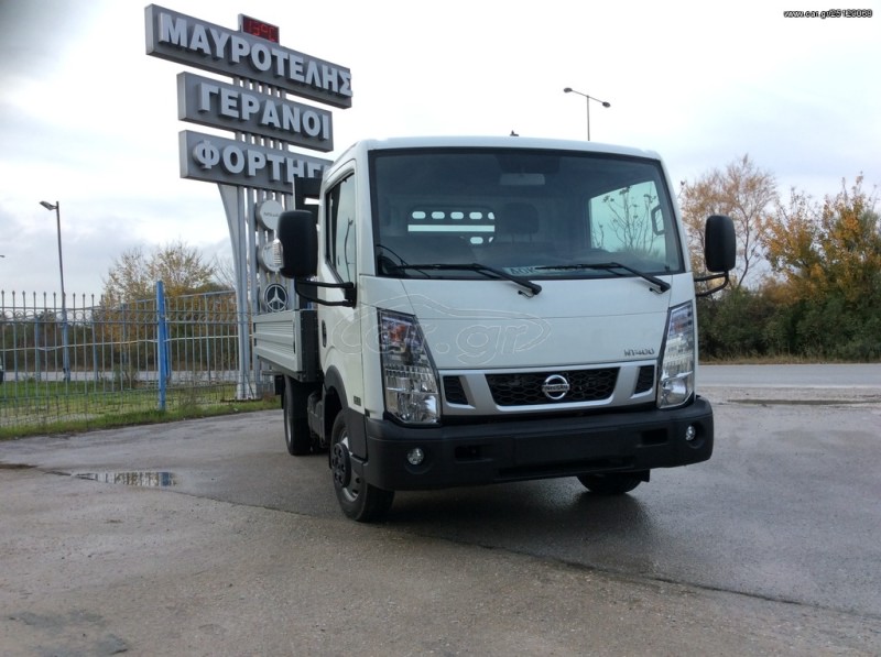 NISSAN NT 400 NISSAN NT 400